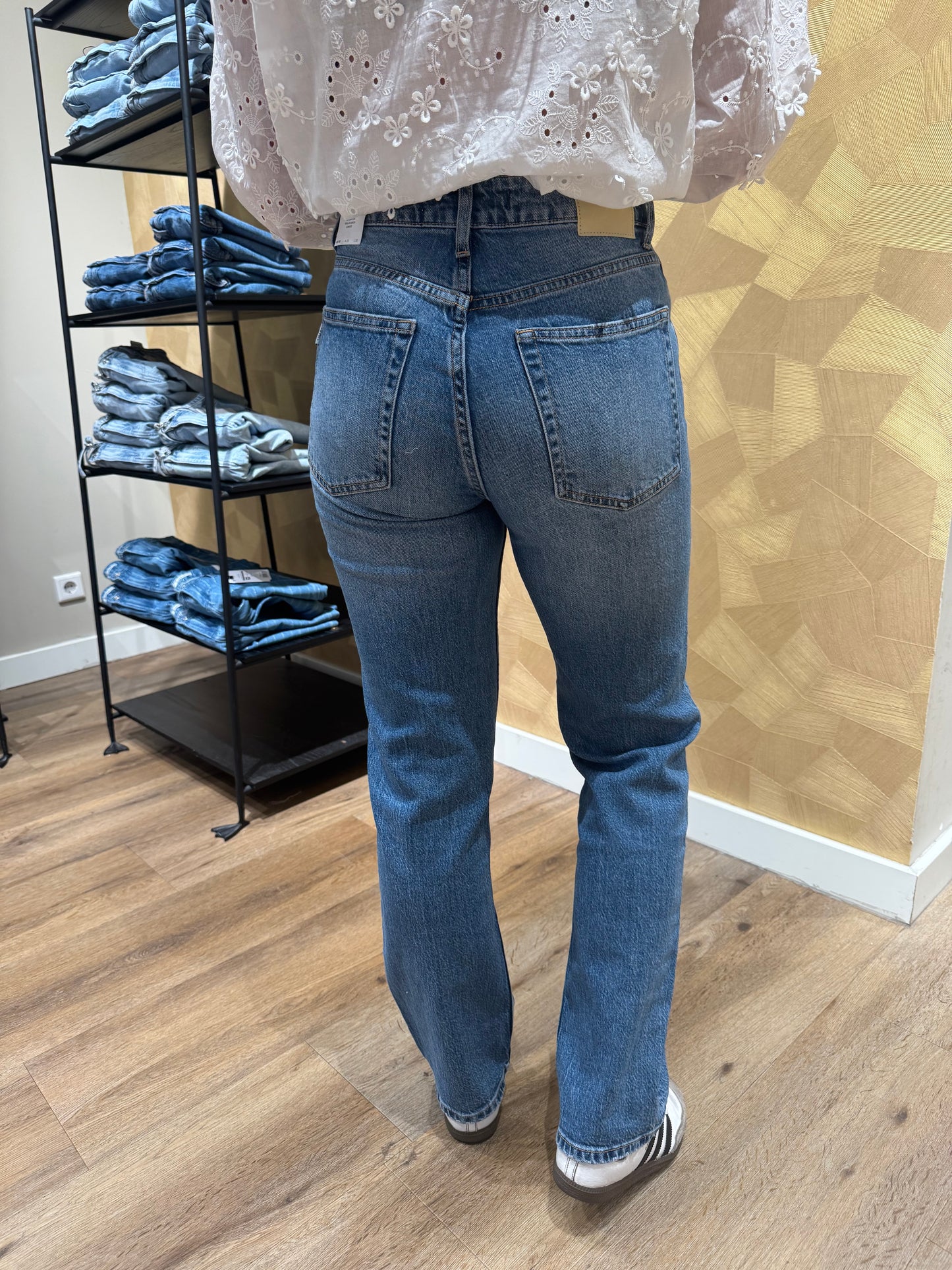 Amy straight vlecht detail