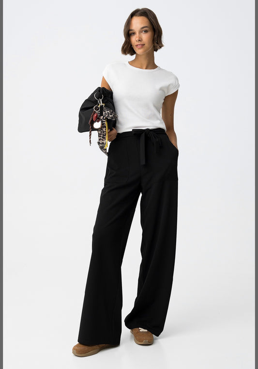 Zwarte pantalon strik