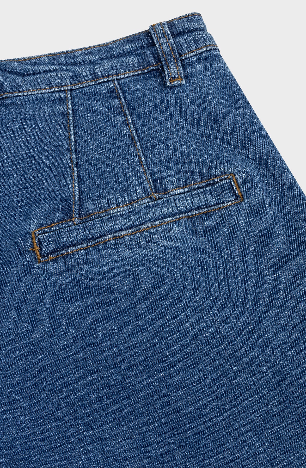 Aria jeans