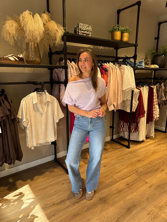 Off shoulder t-shirt lila