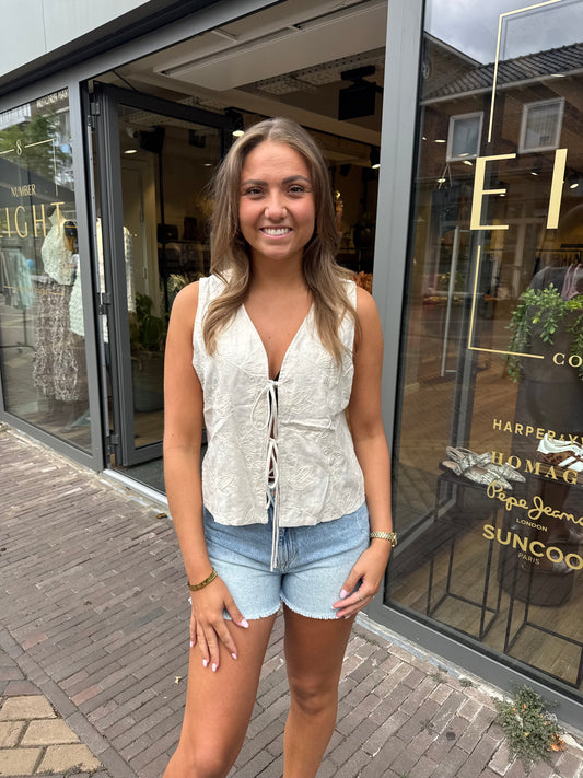 Gilet top off white