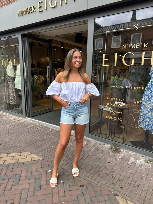 Strapless blouse wit