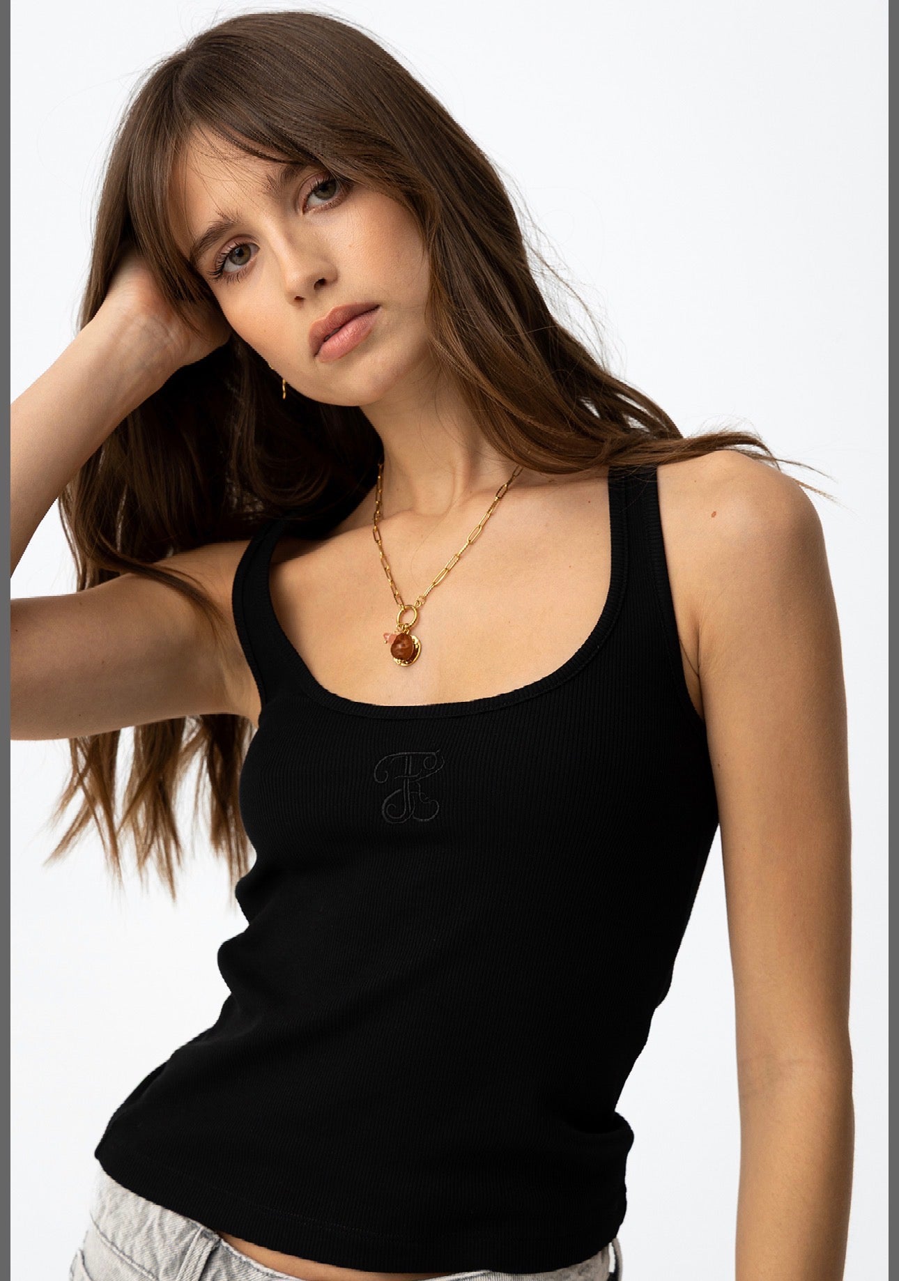 zwarte top detail voorkant